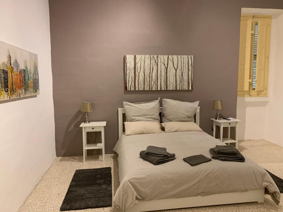 4 Bedroom Apartment In Sliema Near The Sea Εξωτερικό φωτογραφία